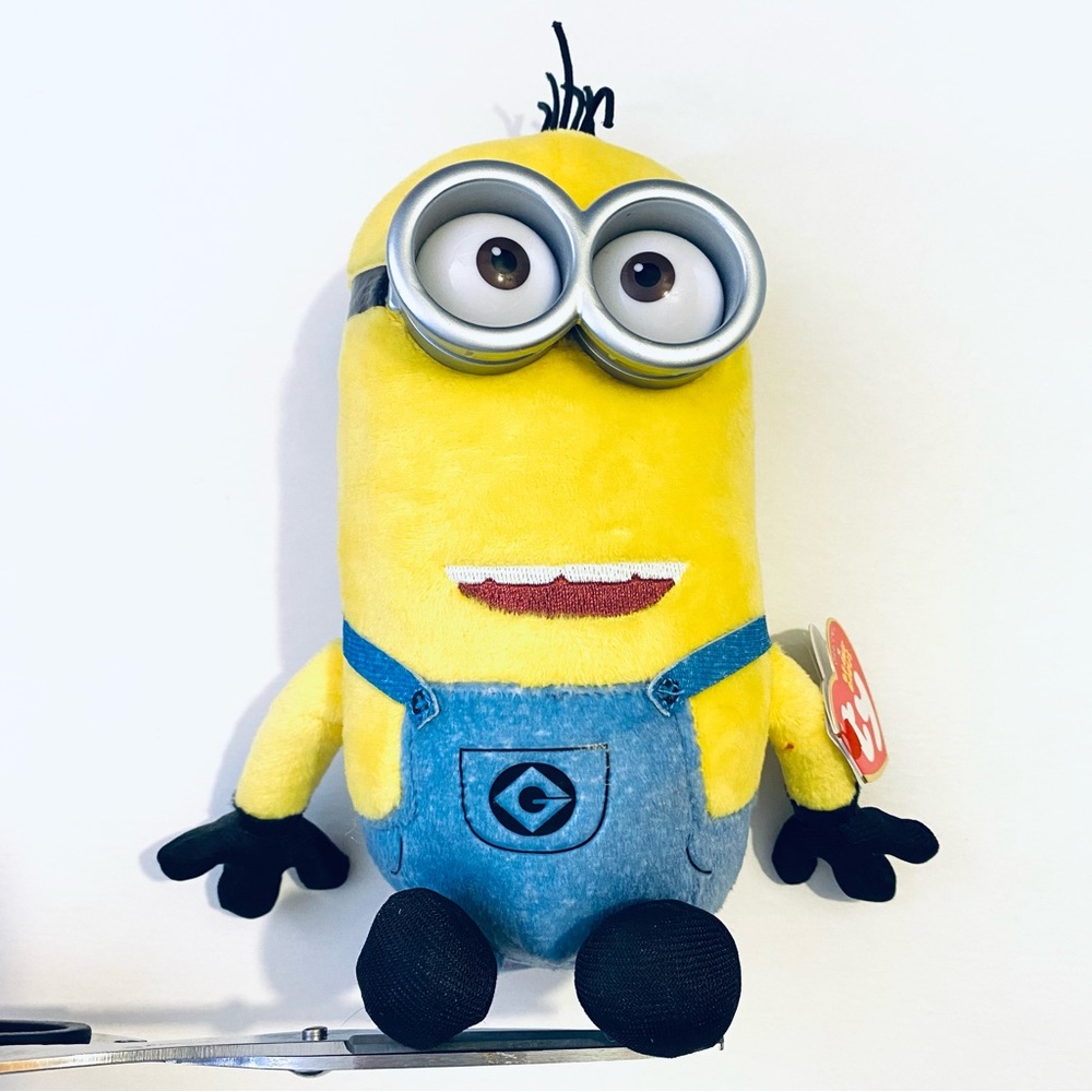 Despicable Me 3 Minion Tim beanie babies plush yellow small nwt